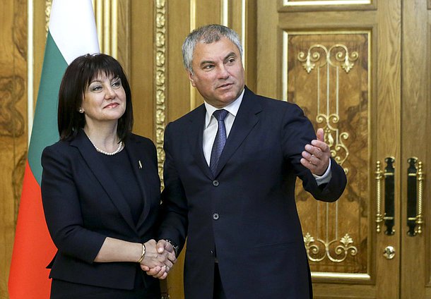 Chairman of the State Duma Viacheslav Volodin and President of the National Assembly of the Republic of Bulgaria Tsveta Karayancheva