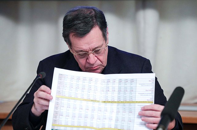Председатель Комитета по бюджету и налогам Андрей Макаров