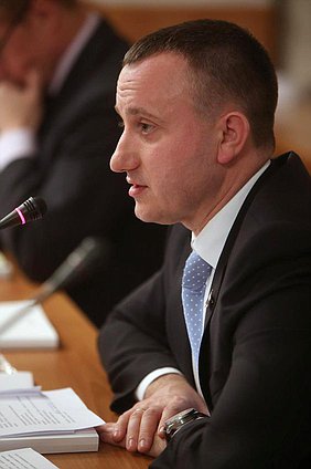 Круглый стол Комитета Государственной Думы по образованию на тему «Развитие научно-технического творчества детей в системе дополнительного образования: проблемы и пути решения». 


