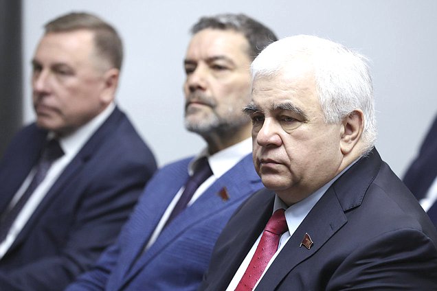 First Deputy Chairman of the Committee on Informational Policy, Technologies and Communications Alexander Yushchenko and First Deputy Chairman of the Committee on Issues of the Commonwealth of Independent States and Contacts with Fellow Countrymen Kazbek Taysaev