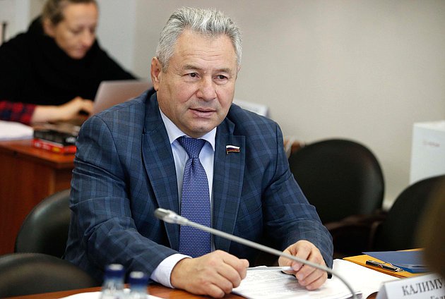 Член Комитета по физической культуре и спорту Рустам Калимуллин