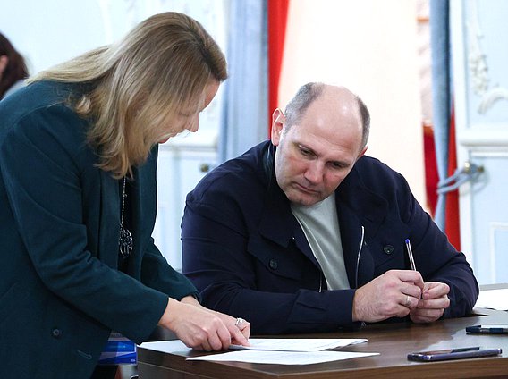 Процедура регистрации и оформления документов депутатов Государственной Думы IX созыва
