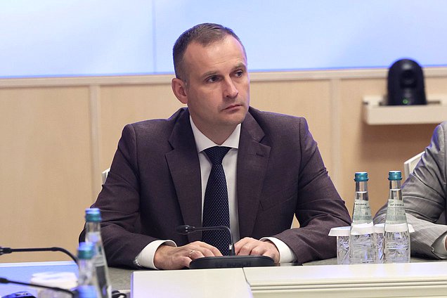 Председатель Комитета по охране здоровья Сергей Леонов