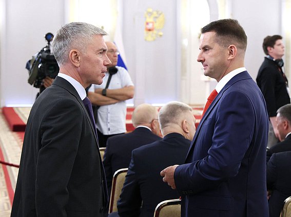 Член Комитета по физической культуре и спорту Евгений Ревенко и Председатель Комитета по труду, социальной политике и делам ветеранов Ярослав Нилов