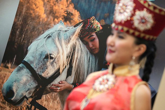 Открытие выставки «Хакасия. Земля пяти стихий»