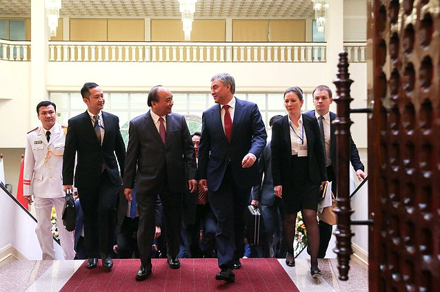 Chairman of the State Duma Viacheslav Volodin and Prime Minister of the Socialist Republic of Vietnam Nguyễn Xuân Phúc