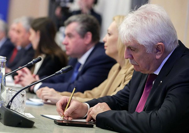 Первый заместитель Председателя Комитета по международным делам Алексей Чепа