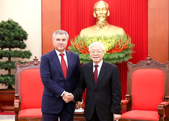 Chairman of the State Duma Viacheslav Volodin and General Secretary of the Central Committee of the Communist Party of Vietnam, President of the Socialist Republic of Vietnam Nguyễn Phú Trọng