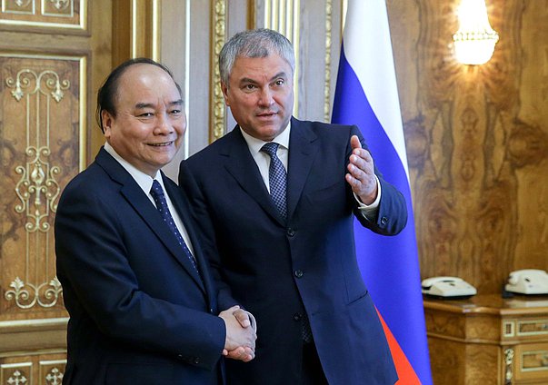 Chairman of the State Duma Viacheslav Volodin and Prime Minister of the Socialist Republic of Vietnam Nguyễn Xuân Phúc