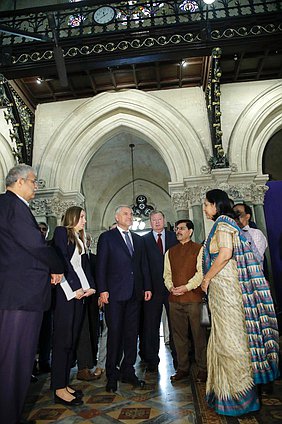 Chairman of the State Duma Vyacheslav Volodin visited the University of Mumbai