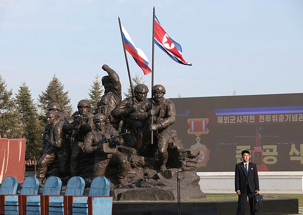 Церемония открытия Мемориального комплекса и Музея боевых подвигов героев зарубежной военной операции