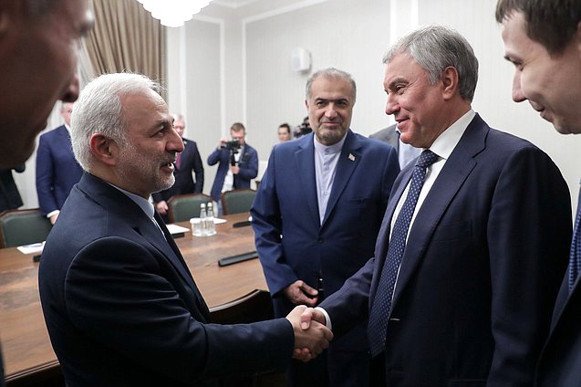 Reunión del Jefe de la Duma Estatal, Vyacheslav Volodin con el Presidente de la Comisión del Parlamento iraní para la seguridad nacional y la política exterior, Vahid Jalalzadeh