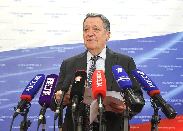 Председатель Комитета по бюджету и налогам Андрей Макаров