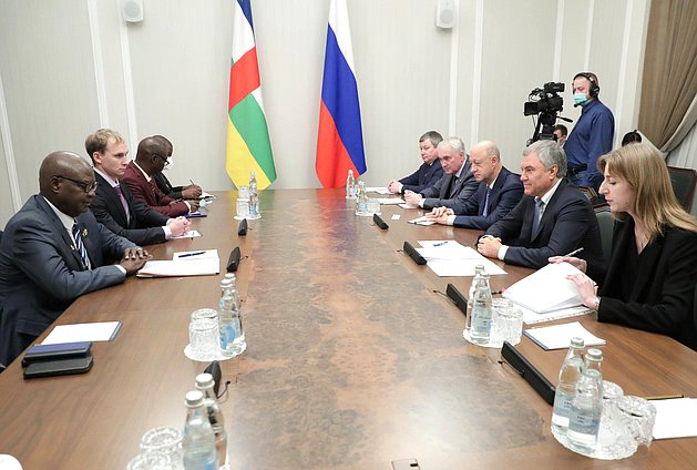 Meeting of Chairman of the State Duma Vyacheslav Volodin and President of the National Assembly of the Central African Republic Simplice Mathieu Sarandji