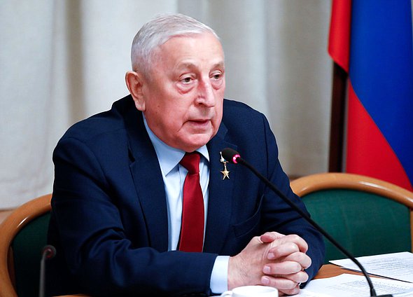 Председатель Комитета по развитию Дальнего Востока и Арктики Николай Харитонов