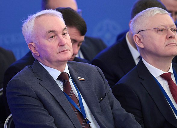 Председатель Комитета по обороне Андрей Картаполов