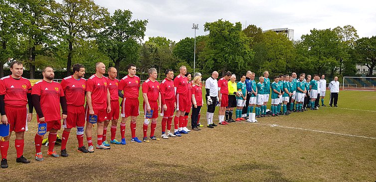 Football mathch between members of the State Duma and the Bundestag