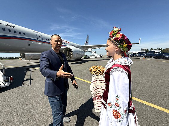 Первый заместитель Председателя Жогорку Кенеша Киргизской Республики Медербек Алиев