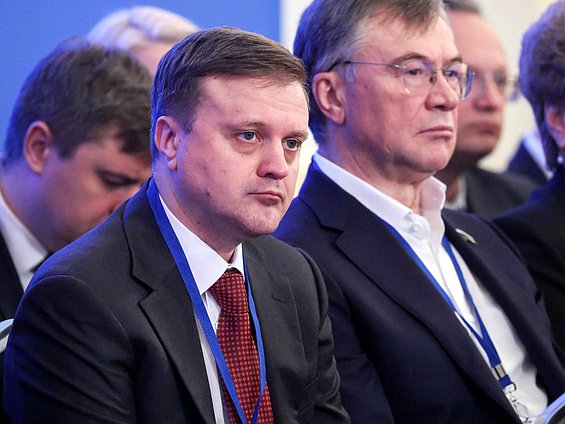 Председатель Комитета по региональной политике и местному самоуправлению Алексей Диденко