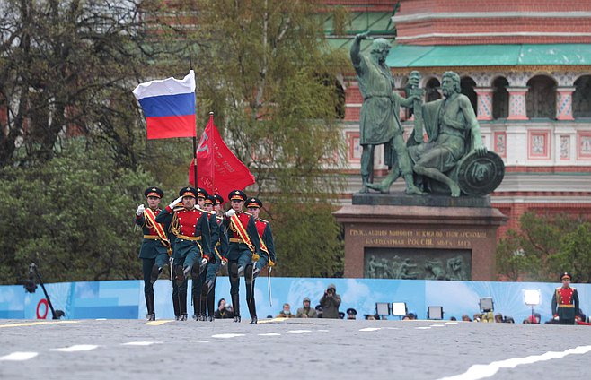 Парад в честь 76-й годовщины Победы в Великой Отечественной войне