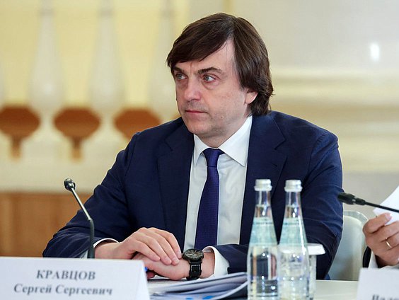 Министр просвещения РФ Сергей Кравцов