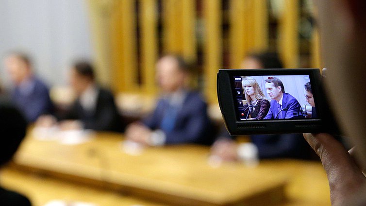 Встреча Председателя Государственной Думы Сергея Нарышкина с заместителем председателя Либерально-демократической партии Японии, председателем Ассоциации депутатов Парламента за дружбу с Россией