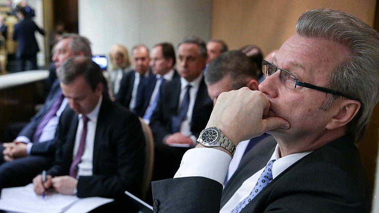 Отчет Дмитрия Медведева о работе Правительства Российской Федерации