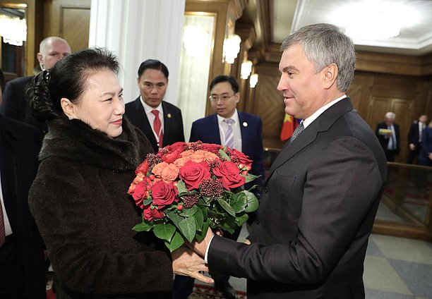 Chairman of the State Duma Viacheslav Volodin and Chairwoman of the National Assembly of Vietnam Nguyễn Thị Kim Ngân