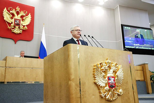 Председатель Комитета по безопасности и противодействию коррупции Василий Пискарев