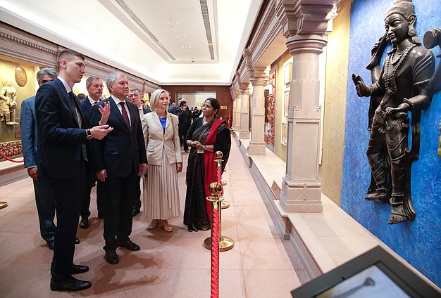 Chairman of the State Duma Vyacheslav Volodin visiting the Parliament Museum of India