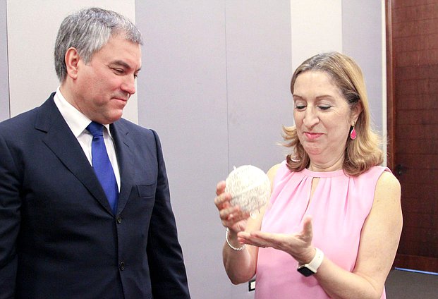 Chairman of the State Duma Viacheslav Volodin and President of the Congress of Deputies of the Cortes Generales of the Kingdom of Spain Ana Pastor Julián