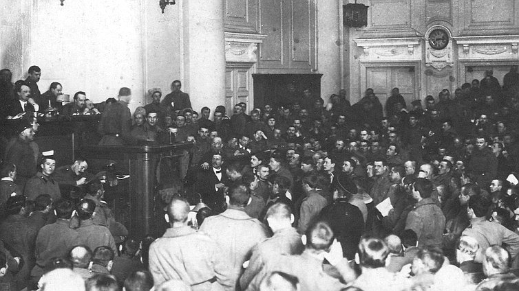 The sight of a hall of Tauride Palace during the session. June 1917. The photo is in the archives in Saint-Petersburg