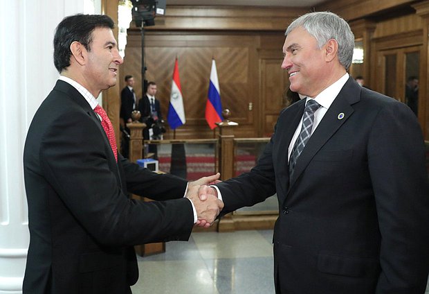 Jefe de la Duma Estatal Vyacheslav Volodin y el Presidente de la Cámara de Senadores del Congreso Nacional de la República del Paraguay Silvio Adalberto Ovelar Benítez