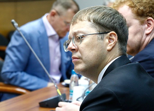 Член Комитета по бюджету и налогам Лев Ковпак