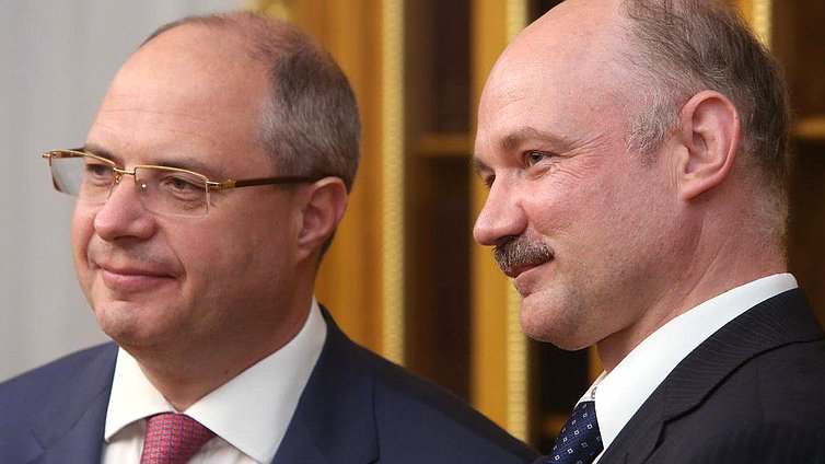 Встреча Александра Романовича с Председателем Палаты депутатов Арабской Республики Египет А.Абдель Алем.