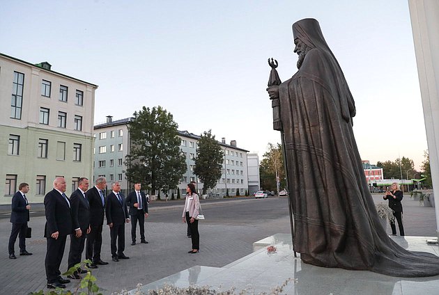 Председатель Государственной Думы Вячеслав Володин и Председатель Палаты представителей Национального собрания Республики Беларусь Игорь Сергеенко