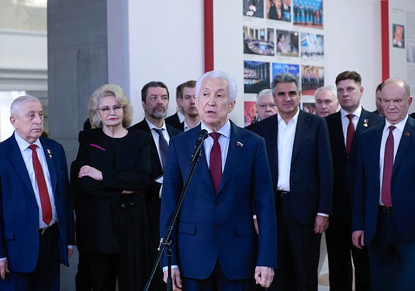 Руководитель фракции "Единая Россия" Владимир Васильев