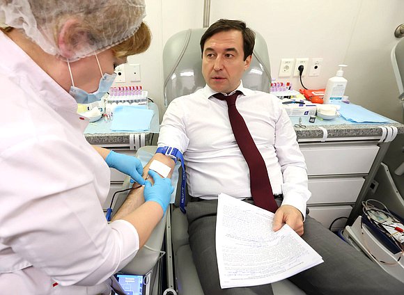 Первый заместитель Председателя Комитета по контролю Дмитрий Гусев