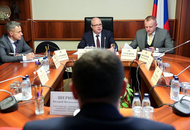 Заседание Комитета по вопросам собственности, земельным и имущественным отношениям