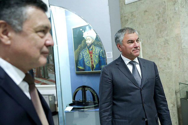 Спикер Законодательной палаты Олий Мажлиса Республики Узбекистан Нурдинжон Исмоилов и Председатель Государственной Думы Вячеслав Володин