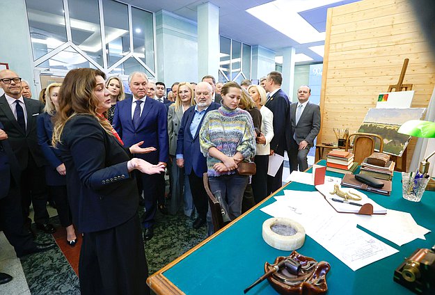 Открытие выставки "Художник. Человек. Гражданин", посвященной 90-летию со дня рождения С. Говорухина