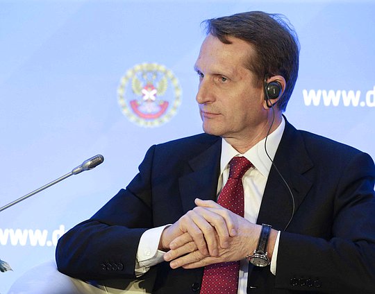 Пленарное заседание IV Международного парламентского форума «Роль парламентов в обеспечении международной безопасности в современных условиях». 
