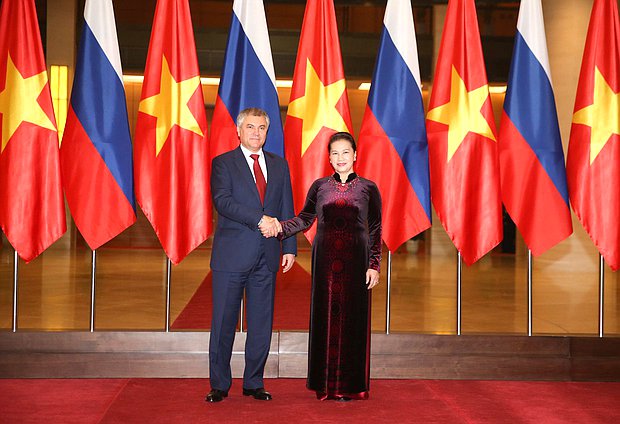 Chairman of the State Duma Viacheslav Volodin and Chairwoman of the National Assembly of the Socialist Republic of Vietnam Nguyễn Thị Kim Ngân