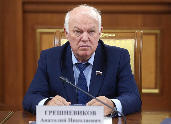 Заместитель Председателя Комитета по экологии, природным ресурсам и охране окружающей среды Анатолий Грешневиков