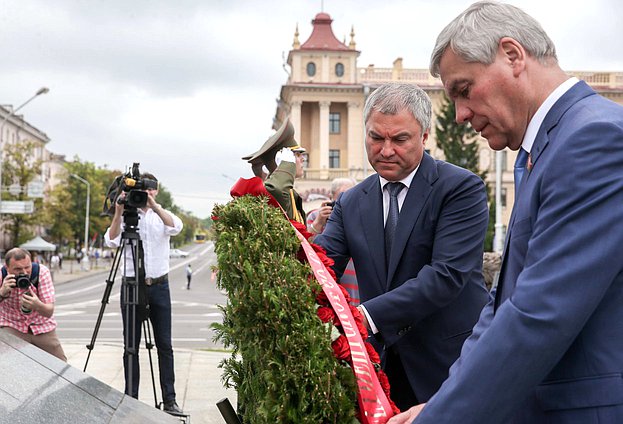 Chairman of the State Duma Viacheslav Volodin and Chairman of the House of Representatives of the National Assembly of the Republic of Belarus Vladimir Andreichenko