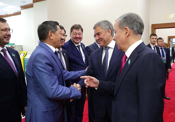 Chairman of the State Duma Viacheslav Volodin and Chairman of the Mazhilis of the Parliament of the Republic of Kazakhstan Nurlan Nigmatulin