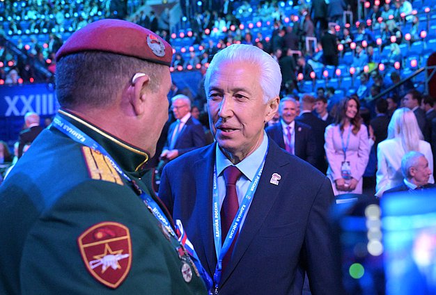 Руководитель фракции «Единая Россия» Владимир Васильев. Фото: пресс-служба Президента РФ