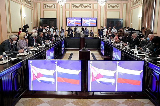 Meeting of Chairman of the State Duma Vyacheslav Volodin and President of the National Assembly of People's Power and the Council of State of Cuba Esteban Lazo Hernández