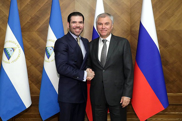 El Jefe de la Duma Estatal, Vyacheslav Volodin, y el Representante Especial del Presidente de la República de Nicaragua para el Desarrollo de las Relaciones con Rusia, Laureano Facundo Ortega Murillo