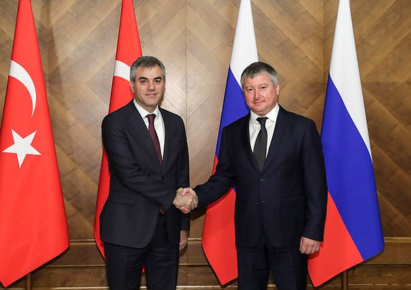 Chief of Staff of the State Duma Igor Diveikin and Secretary General of the Grand National Assembly of Türkiye Talip Uzun